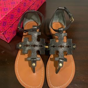 Tory Burch Phoebe Flat Sandals 7.5 Black